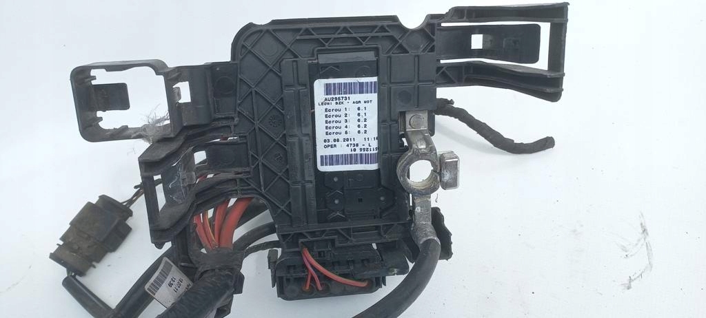 Коробка запобіжників 6r0915345e 6r0971349ah seat ibiza iv 4 13r 1,2 tdi в Україні