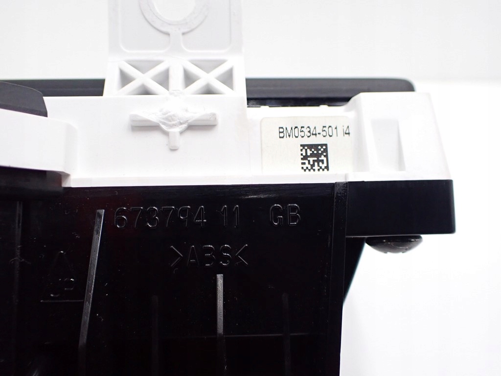 фото №11, Счетчик приборы дисплей europa bmw i3 i01 19r