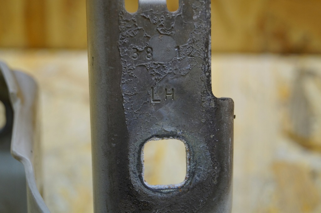 фото №5, Петля капот лівий audi a5 8t ly9c 8t0823301e