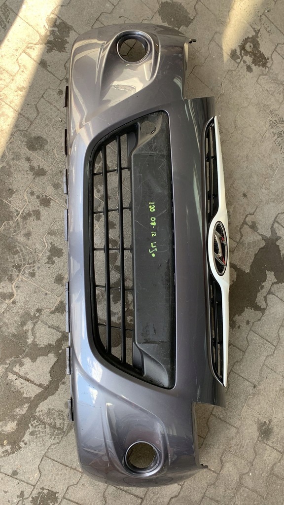 фото №1, Hyundai i20 2008- бампер перед передний