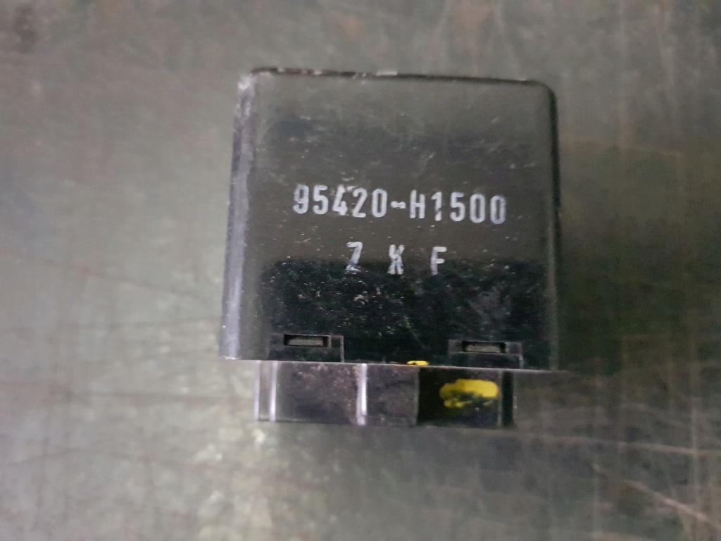 фото №1, Реле hyundai terracan 95420-h1500