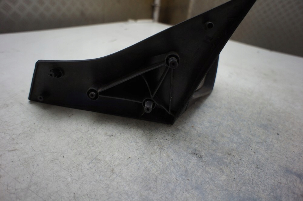 Citroen xantia зеркало правое Доставка