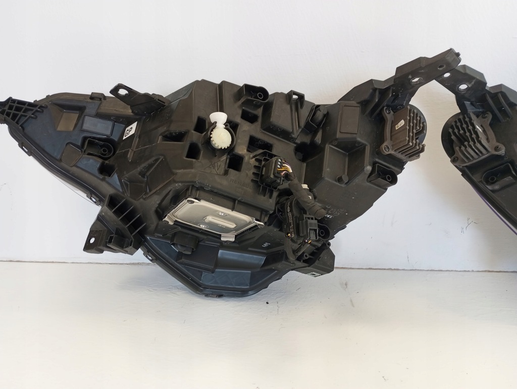 фото №11, Лампа full led ліва renault arkana lift 260605973r