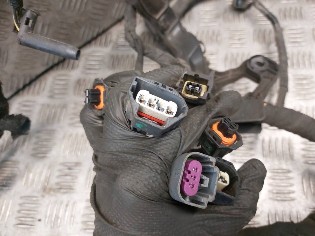 фото №12, Джгут двигуна volvo xc60 i 2.4 d5 d5244t17 механічна коробка передач 31288298 31314734