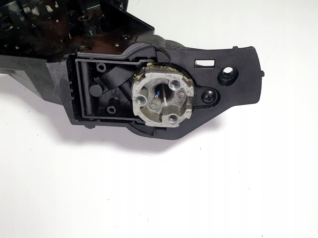 фото №5, Моторчик складывания зеркало левый kia sportage iii 3 10- оригинальный номер