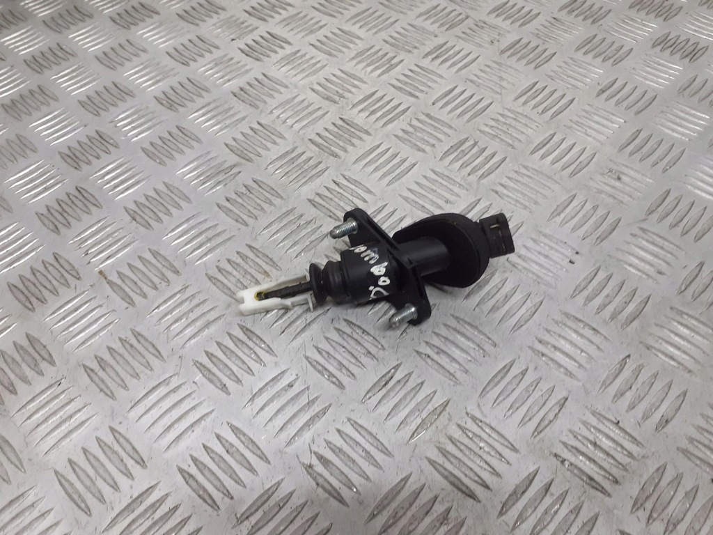 фото №1, Помпа сцепления opel combo c 1.4