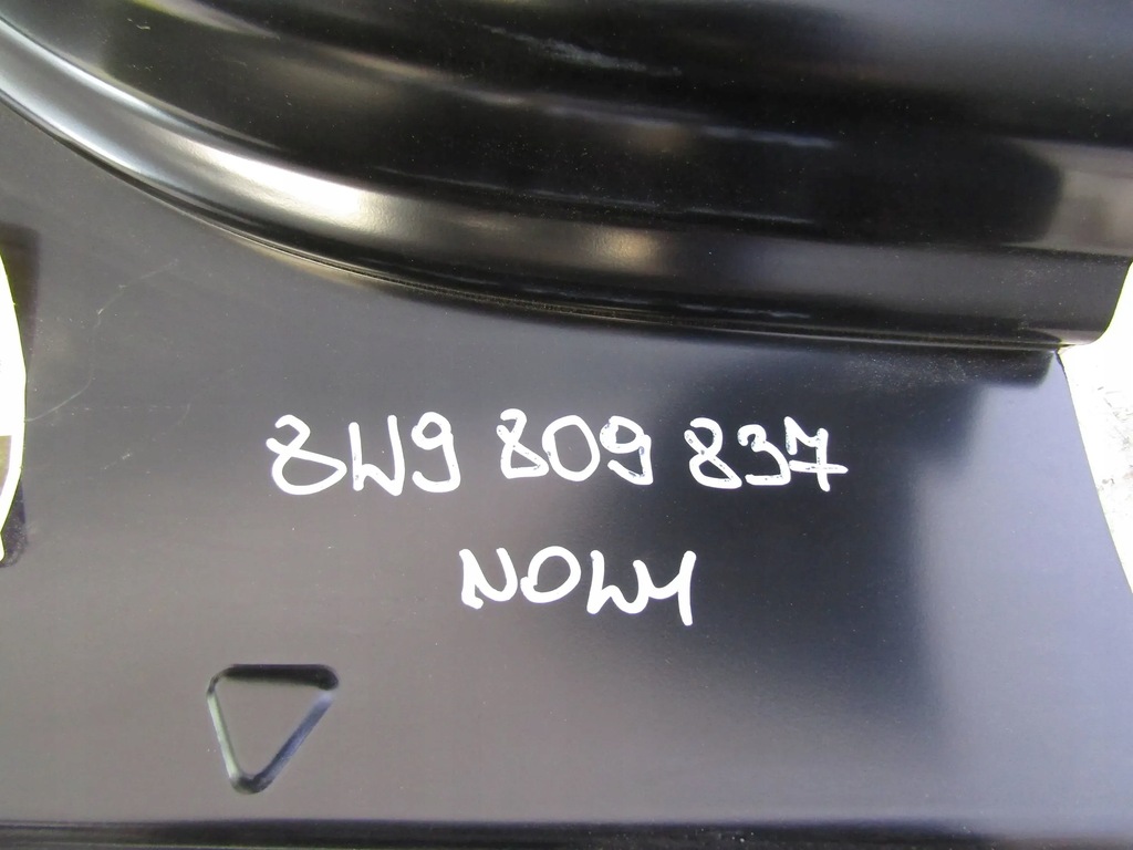 фото №10, Audi a4 b9 lift 8w порог левый задняя блок двигателя 8w9809837