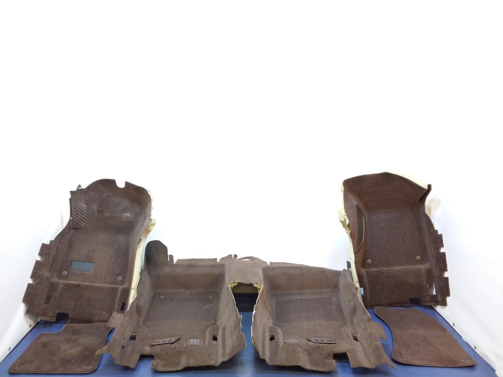 фото №16, Audi a8 d4 long сиденья заднее сиденье кожа салон balao