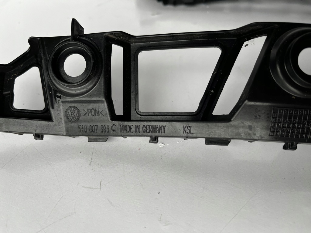 фото №9, Напрямна бампера правий лівий задня vw golf sportsvan