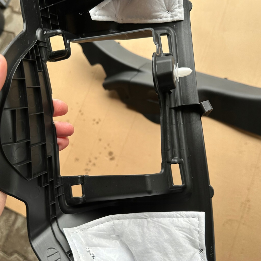 фото №5, Renault arkana права захист поріг задня молдинг