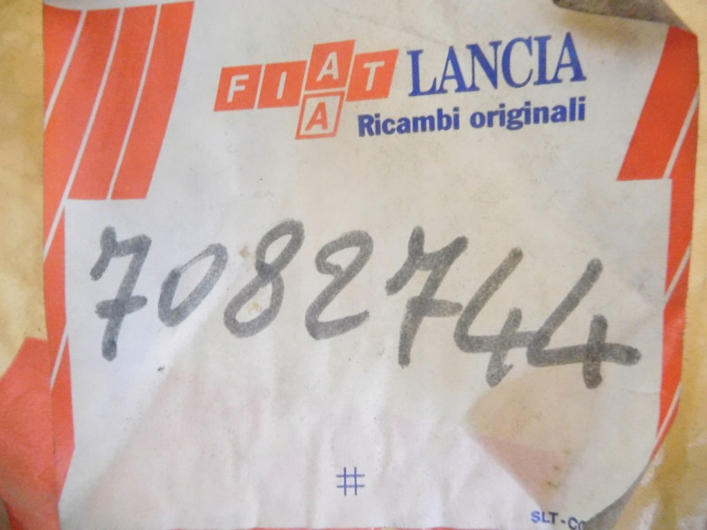 Бампер перед fiat strada 99-05 7082744 Цена