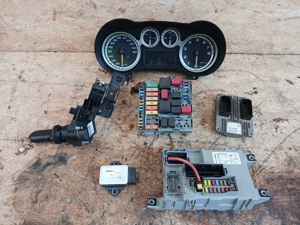 фото №1, Набор стартовый alfa romeo mito 1.4 51910513