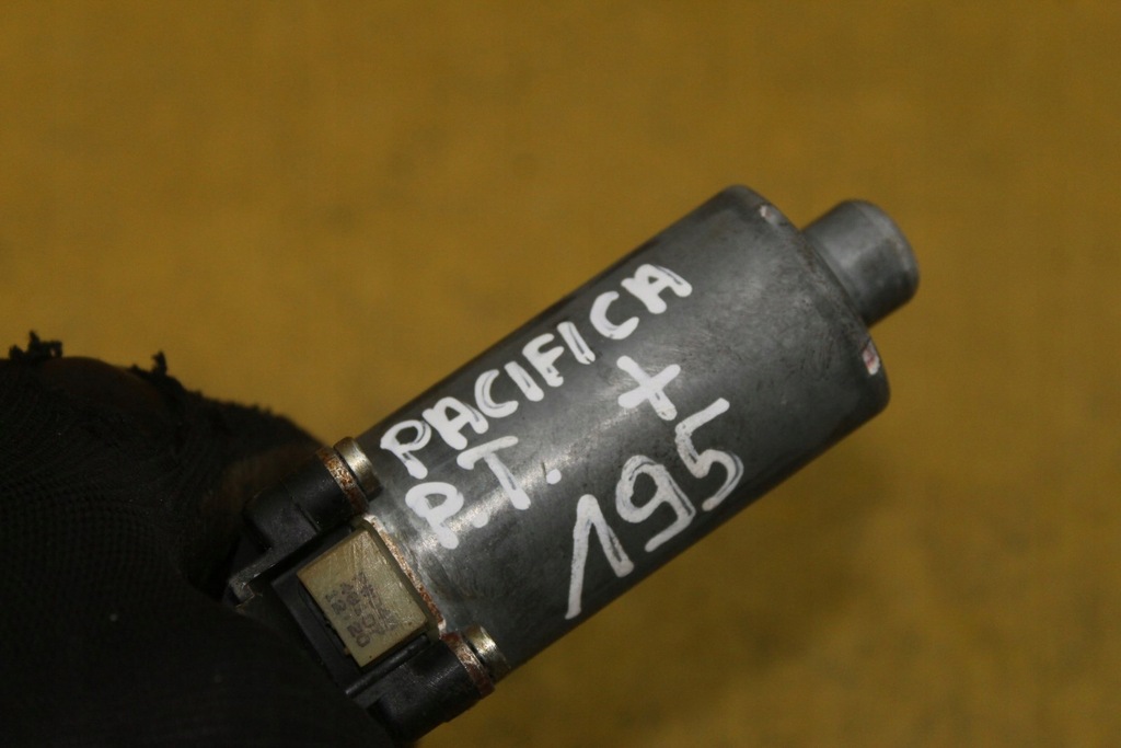 фото №9, Моторчик скло правий задня задня pacifica i