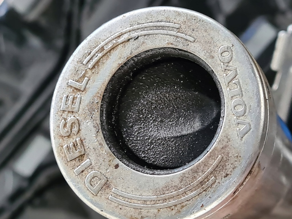 Volvo xc90 2 дизель d4 d5 бак bak топлива 71l насос Киев