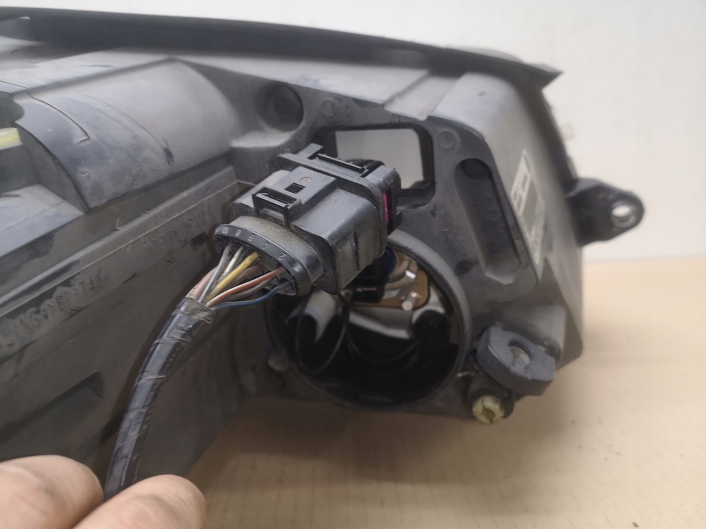 фото №9, Лампа левая перед передняя vw eos 05-10 uk