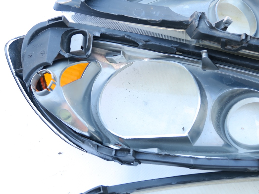 фото №14, Стекло лампа перед nissan primera p11 lift ксенон