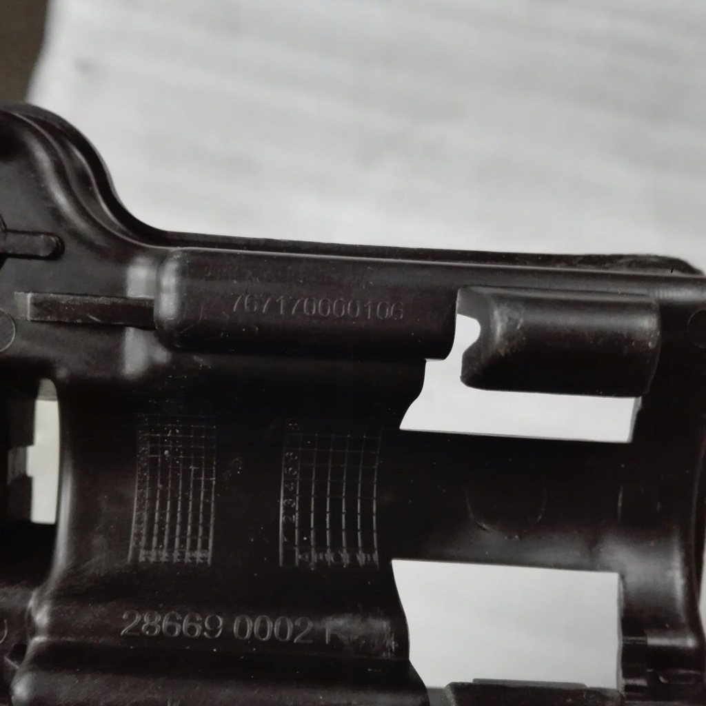 фото №5, Renault fluence кронштейн розпилювача праве nowe!