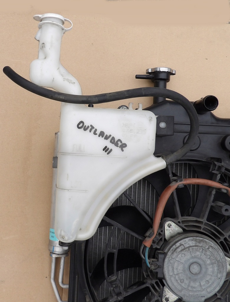 фото №5, Mitsubishi outlander 3 iii 2.2 di-d 2014 радиатор вентиляторы