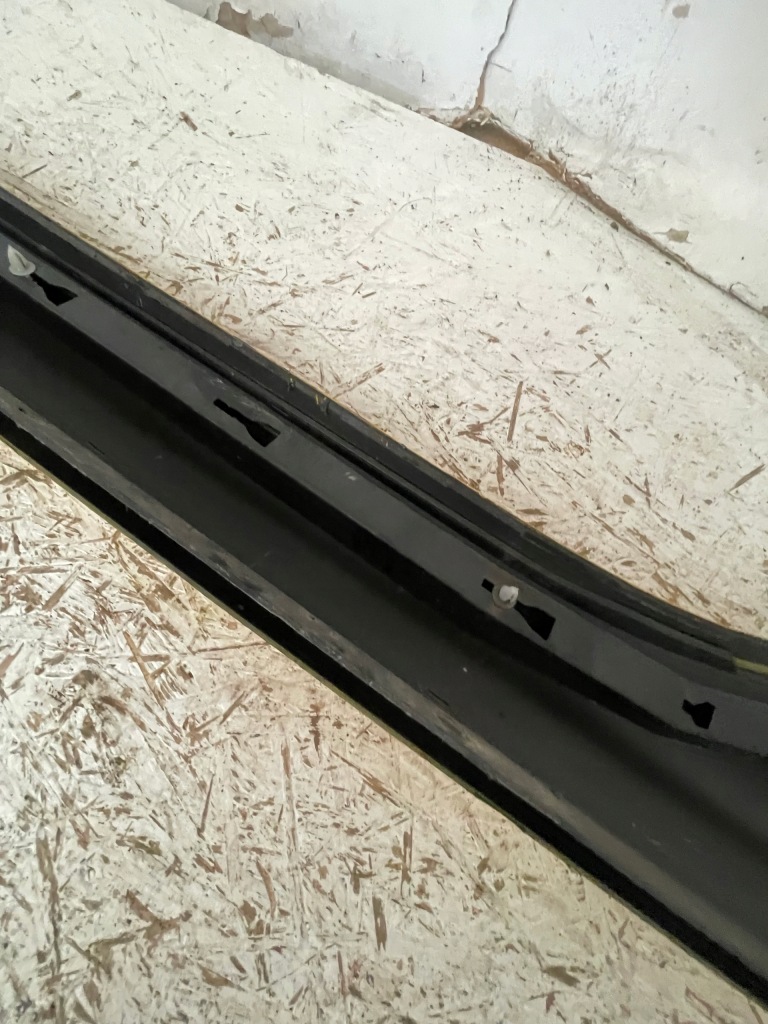 Молдинг правый  порог fiat 500 abarath 735509256 Цена