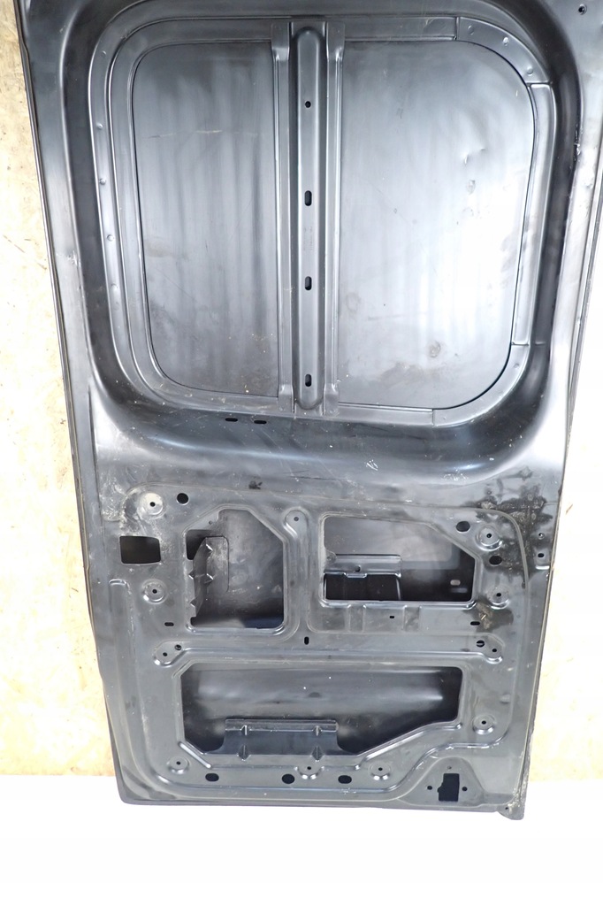 фото №7, Renault trafic iii vivaro дверь задние задняя