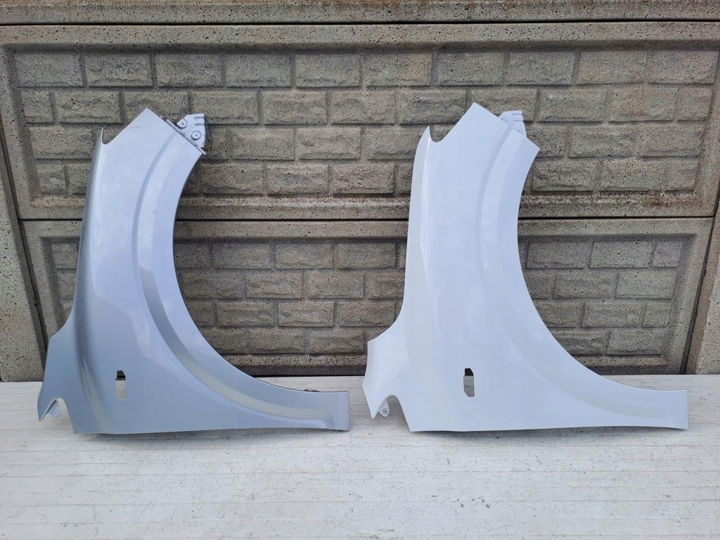 фото №1, Dacia sandero iii 3 крила передній правий оригінал