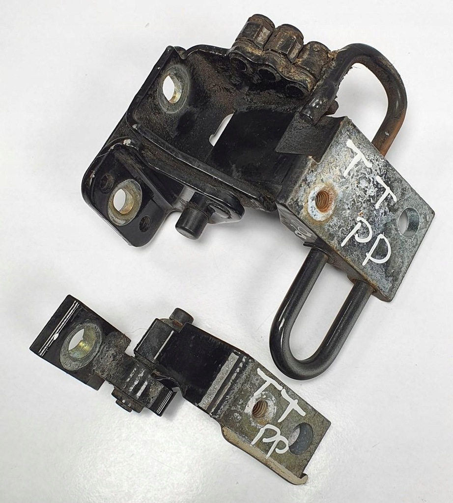 фото №1, Петли дверь правое lz9v audi tt 8n cabrio пара