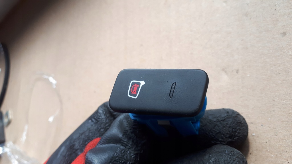 фото №1, A6 c7 4g кнопка асистент поперечина 4g1927451a a7 4g