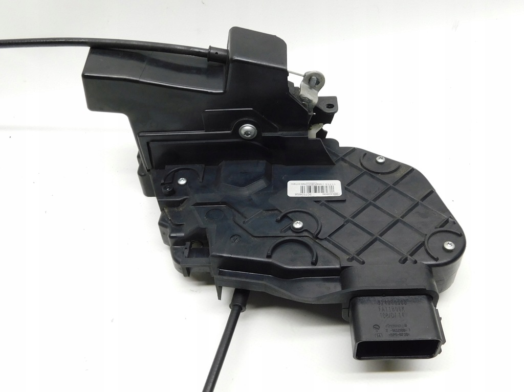 фото №9, Замок дверь левый перед 10pin 30753658 - volvo c30 s40 ii v50 eu