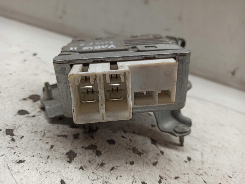 фото №7, Toyota yaris ii модуль блок керування підсилювача 89650-0d110