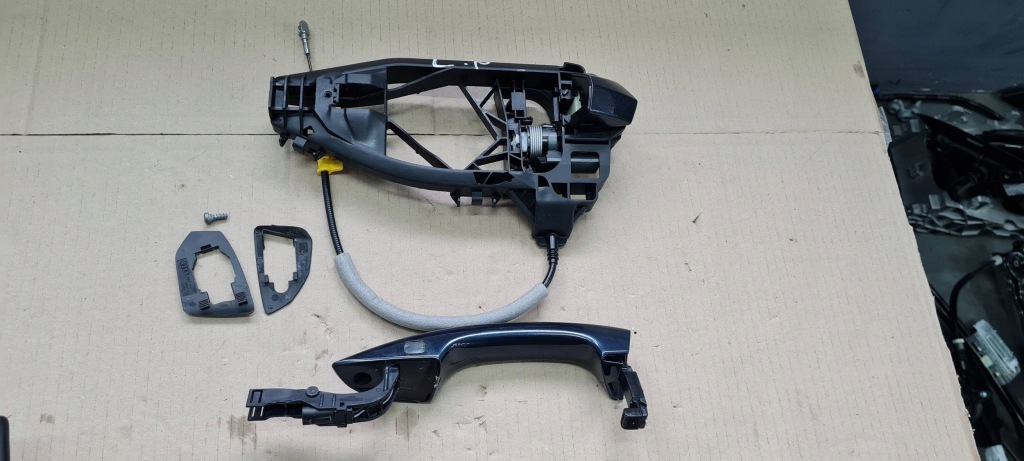 фото №1, Sq8 4m rsq8 q8 ручка двері ліва перед перед задня каркас lj5l 4m8837205b