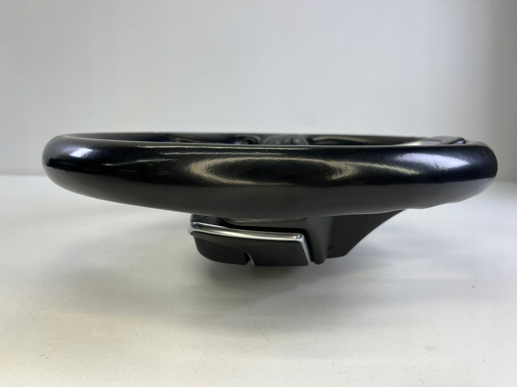 фото №10, Воздуховод czarna кожа мультифункция bmw serii 5 g30 g31