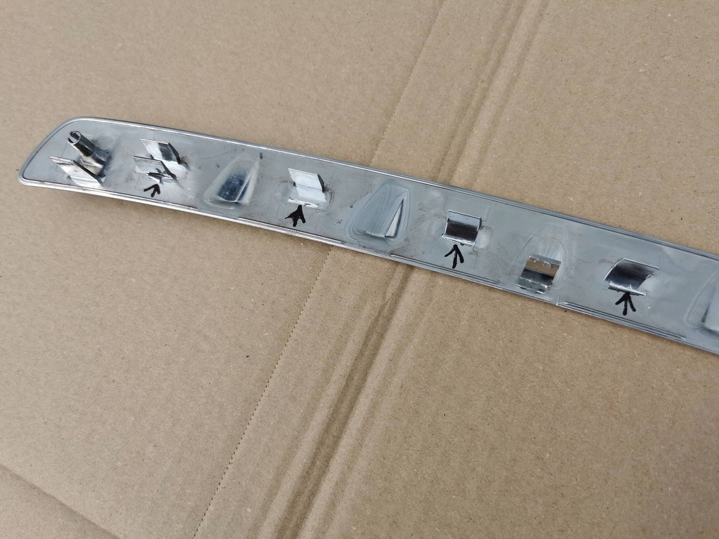 фото №7, Mercedes gla w156 x156 молдинг хром бампера заднього задня a1568850011