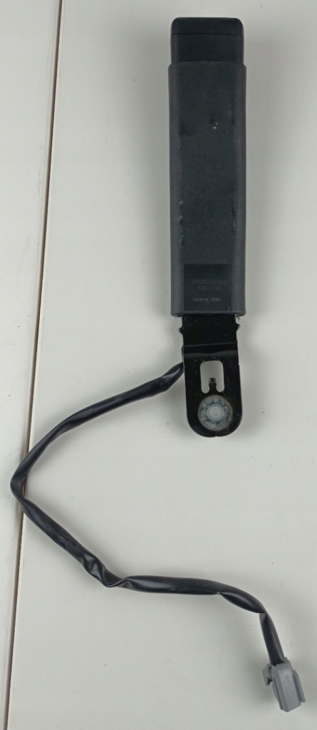 фото №1, Пряжка поперечина безопасности перед dodge durango