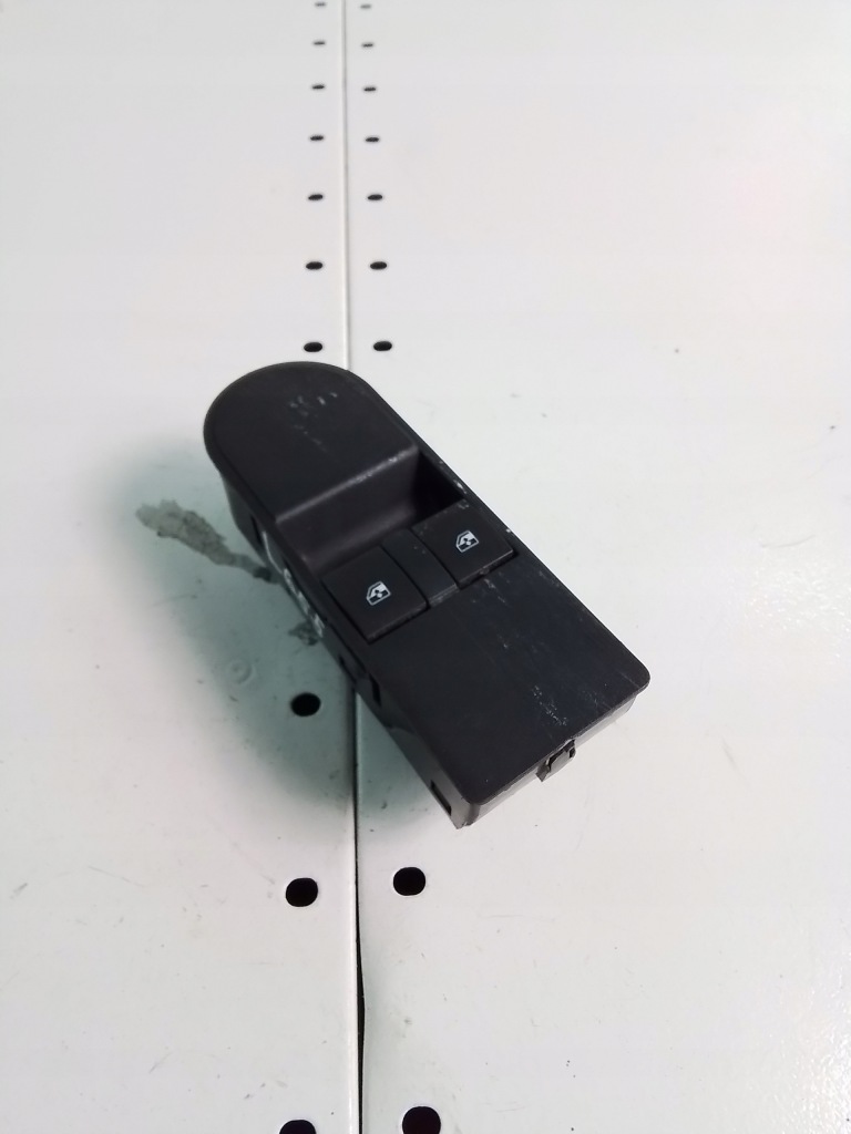 фото №1, L655 панель вікон передніх astra h 13228707