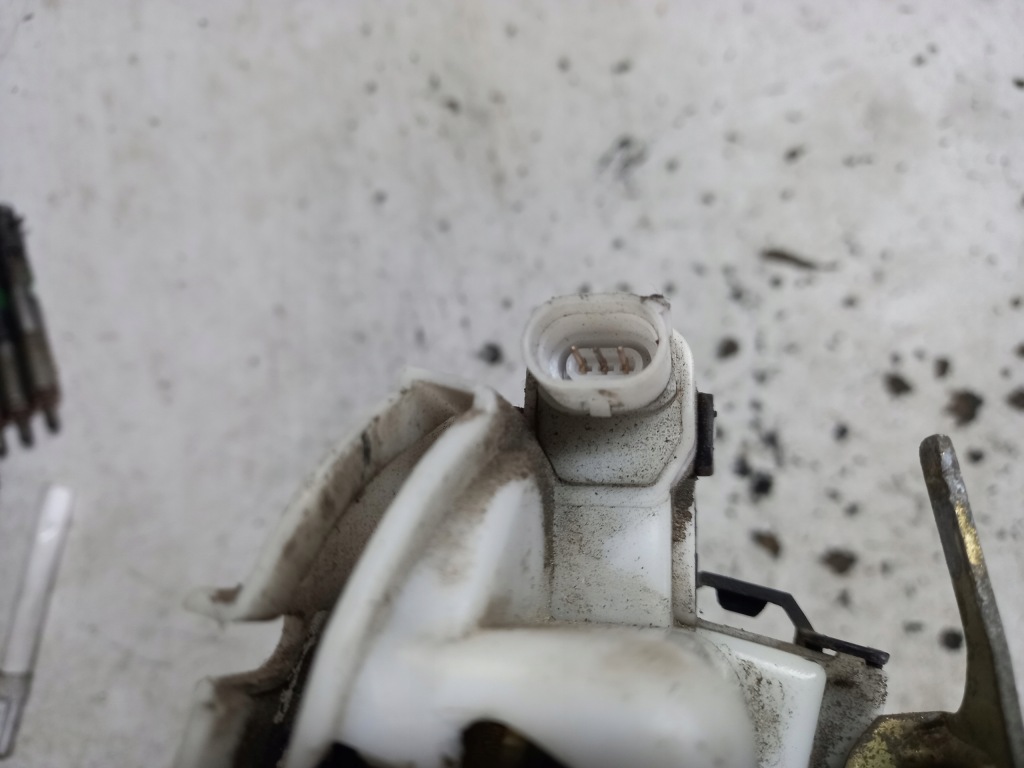 фото №3, Замок двері правий перед seat ibiza ii lift