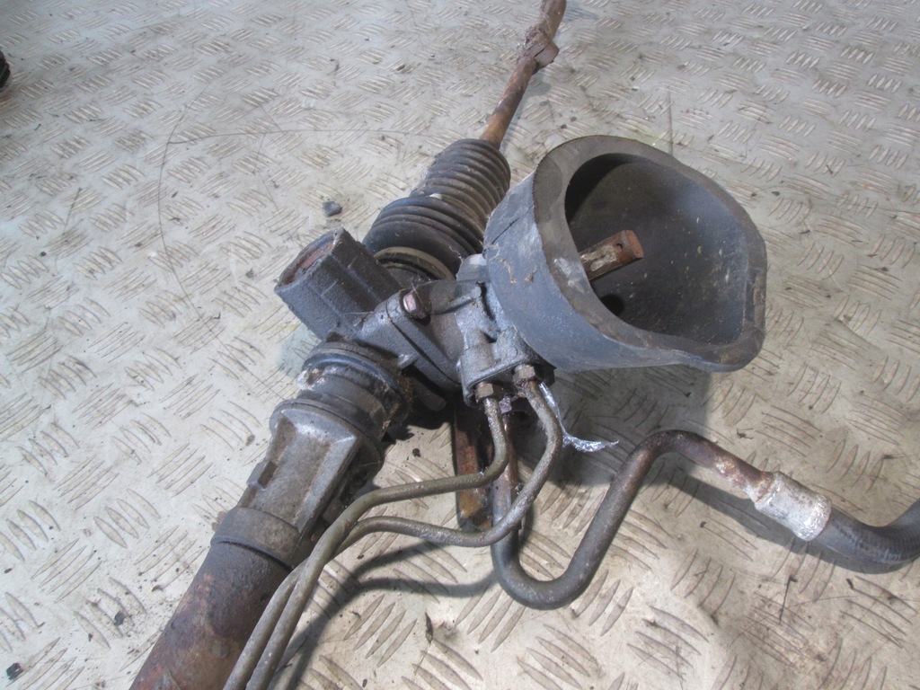 фото №3, Рулевая рейка renault clio ii 1.4b 98r 6820000005