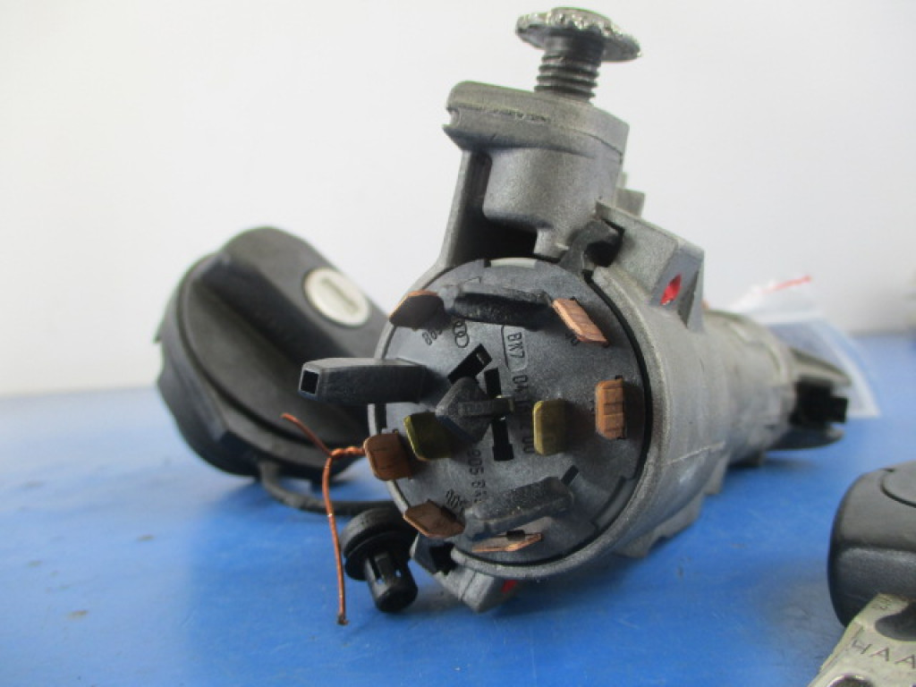 фото №7, Seat ibiza iii 6l замок запалювання 4b0905851c імобілайзер +кришка заливної пального