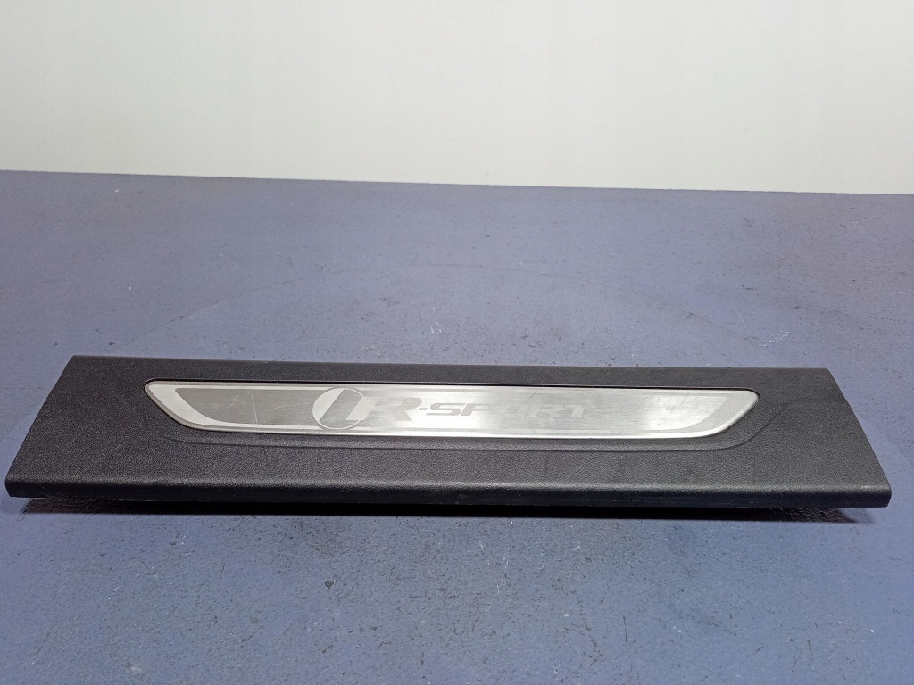 Купити Jaguar xf 2 x260 накладка порога  передні  права передня r-sport gx6m-13200-bb