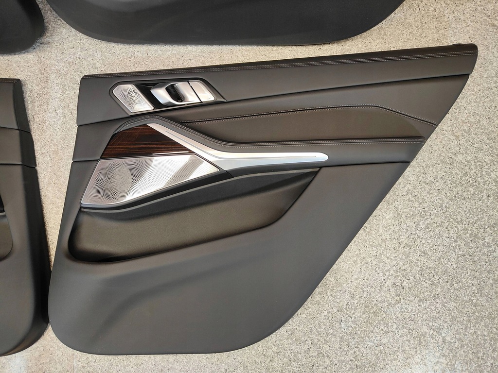 фото №11, Обшивка обшивки обивка дверь bmw x7 g07 bowers & wilkins led merino