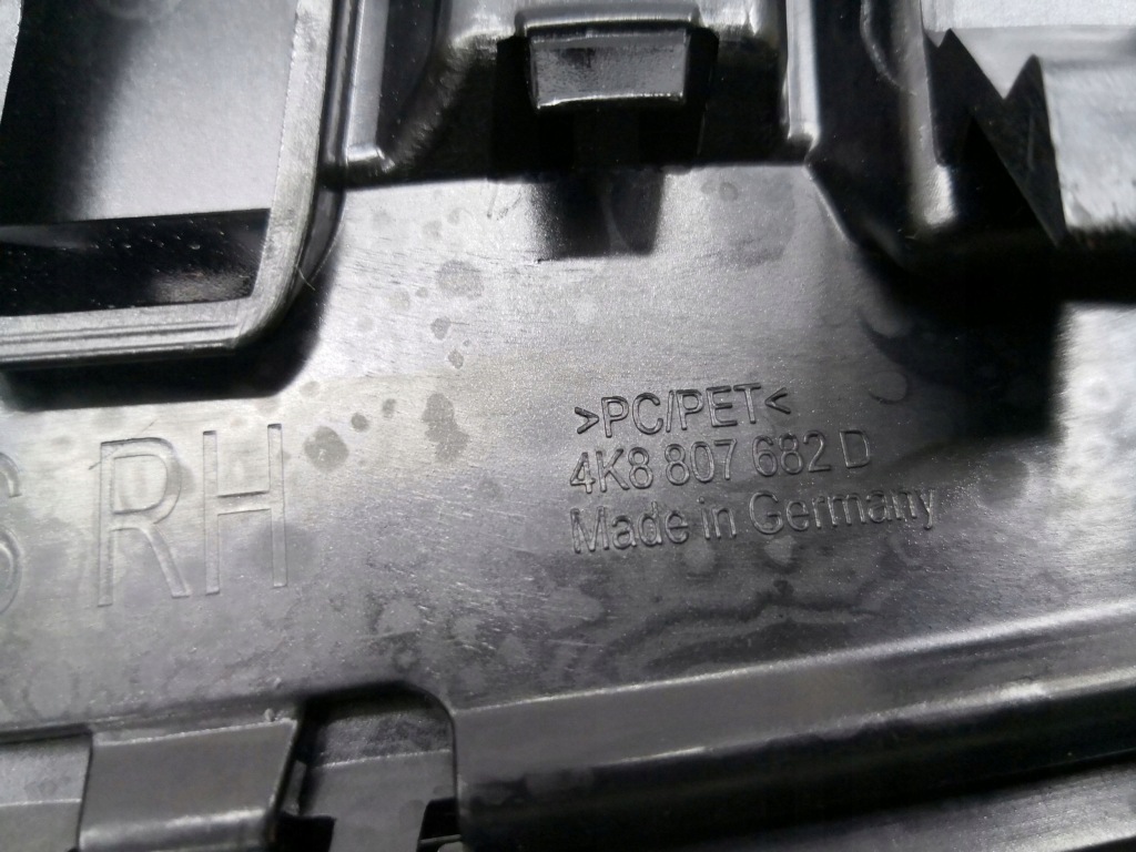 фото №8, Решётка решётка радиатора бампера do audi rs6 c8 rs7 4k8 19- правая перед 4k8807682d