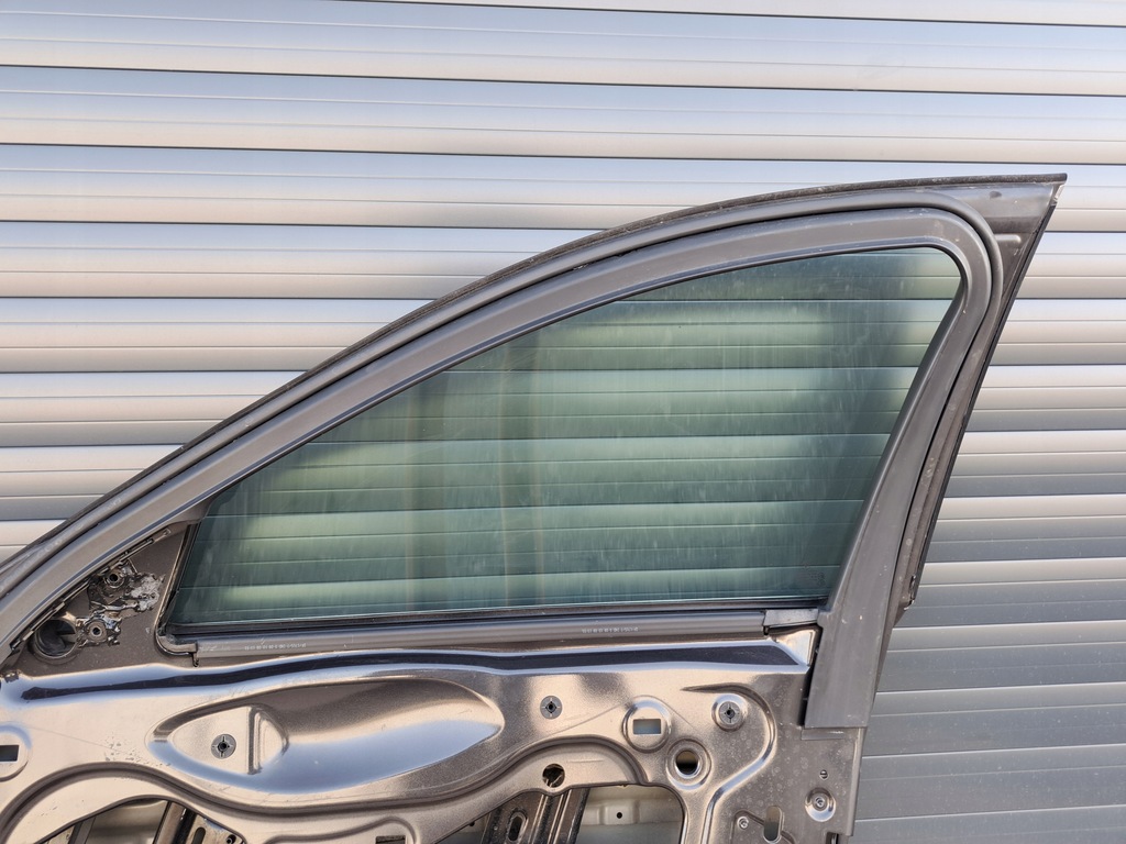 фото №11, Правое дверь передние перед bmw 7 f01