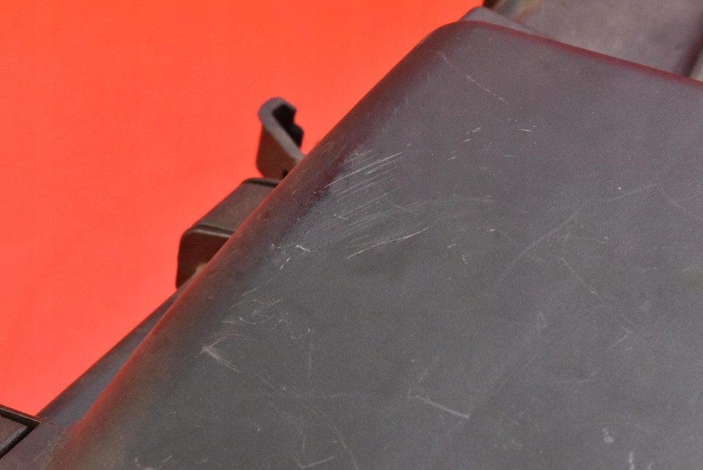 фото №11, Корпус фильтра воздуха 8626061 volvo s60 1 i 2.4 d5 163 km 00-04