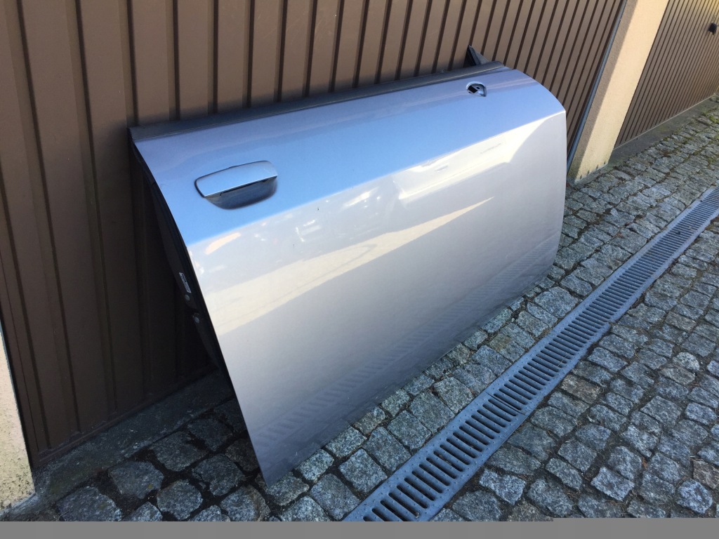 фото №1, Dodge challenger 15 16 17 18 19 20 дверь правое