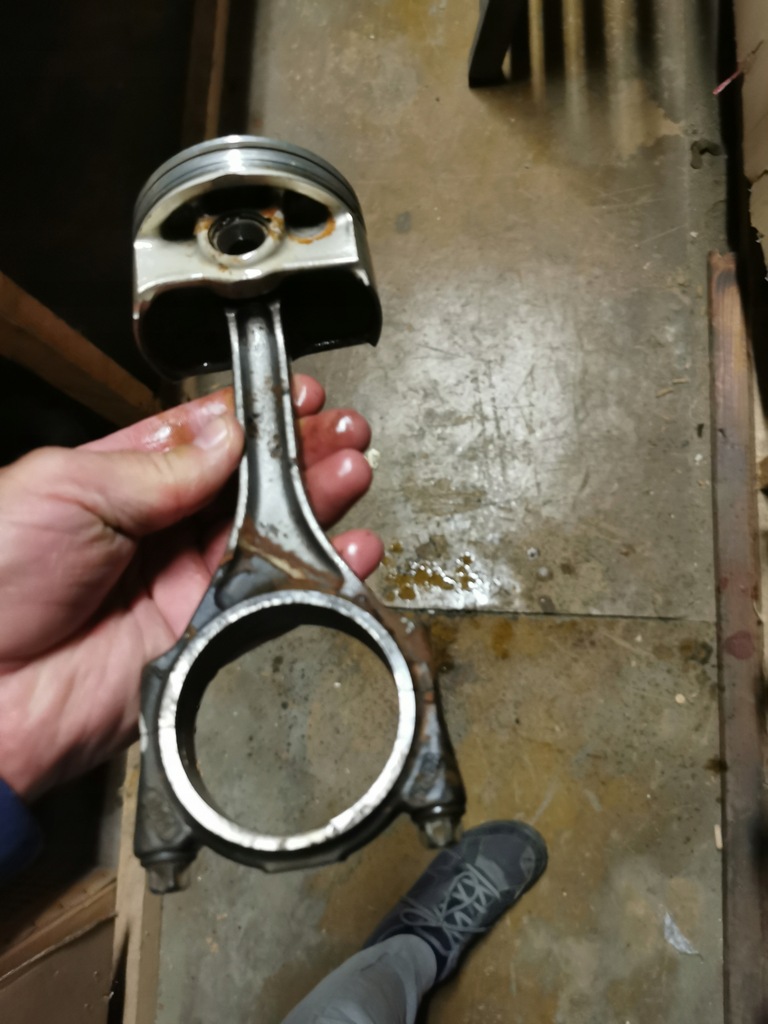 фото №9, Поршень шатунные шатуны с поршень audi a4 a6 q5 3.2 fsi cal r6ea