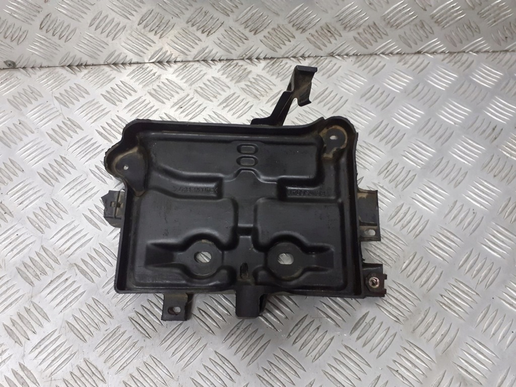фото №1, Основа акумулятор mazda 323c 1.3