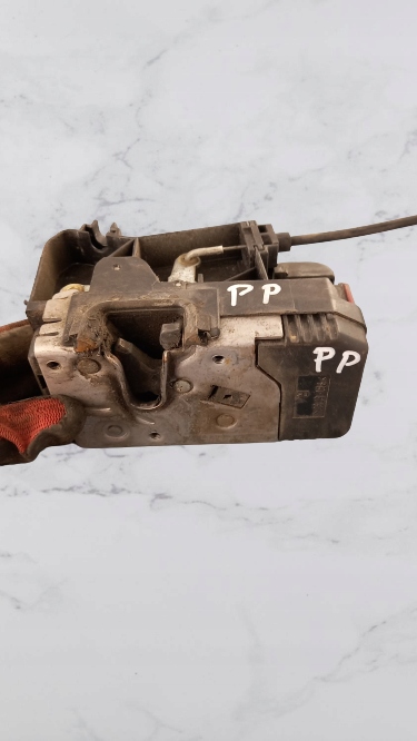 фото №2, Замок перед правый opel astra 1.4 00r