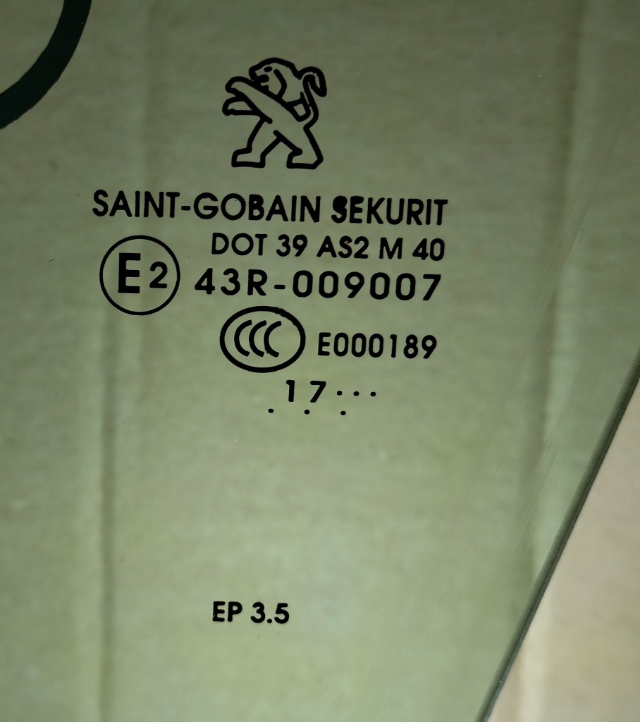 фото №2, Peugeot 308 ii t9 скло двері лівий перед 17 r