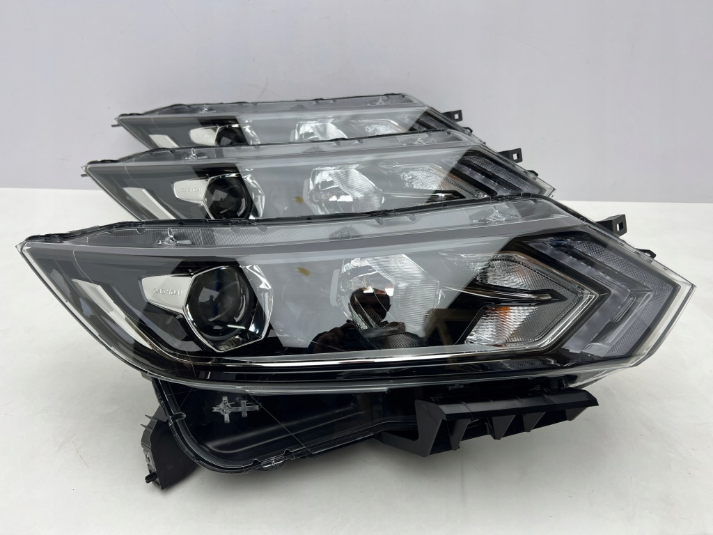 фото №1, Nissan qashqai ii j11 lift лампа права фара лінза led nowa 2017-