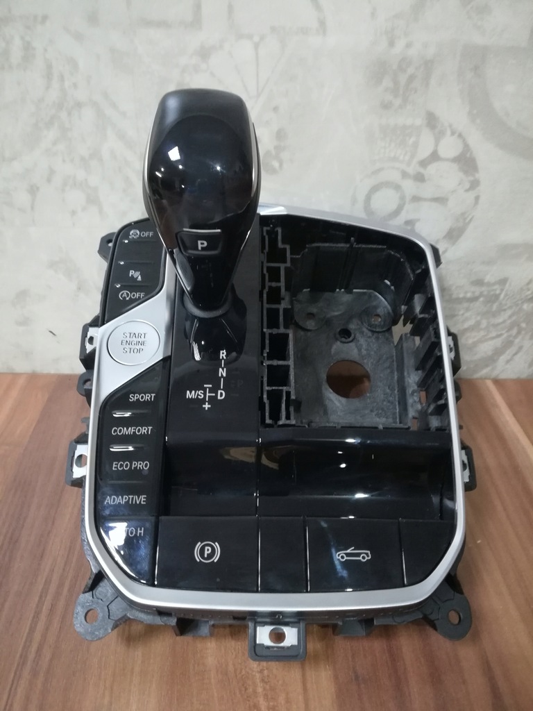 фото №1, Выборщик передач панель bmw 8 g14 9458556