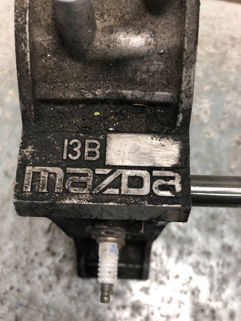 фото №8, Блок цилиндр mazda rx8 rx-8 1.3b wankla